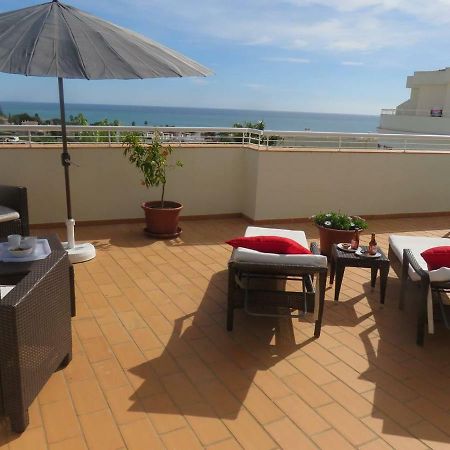 Sweden Apartment - Top Floor One Bedroom With Sea Views - Rs 拉哥斯 外观 照片