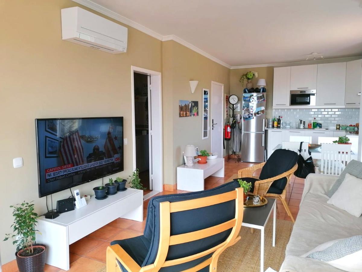 Sweden Apartment - Top Floor One Bedroom With Sea Views - Rs 拉哥斯 外观 照片