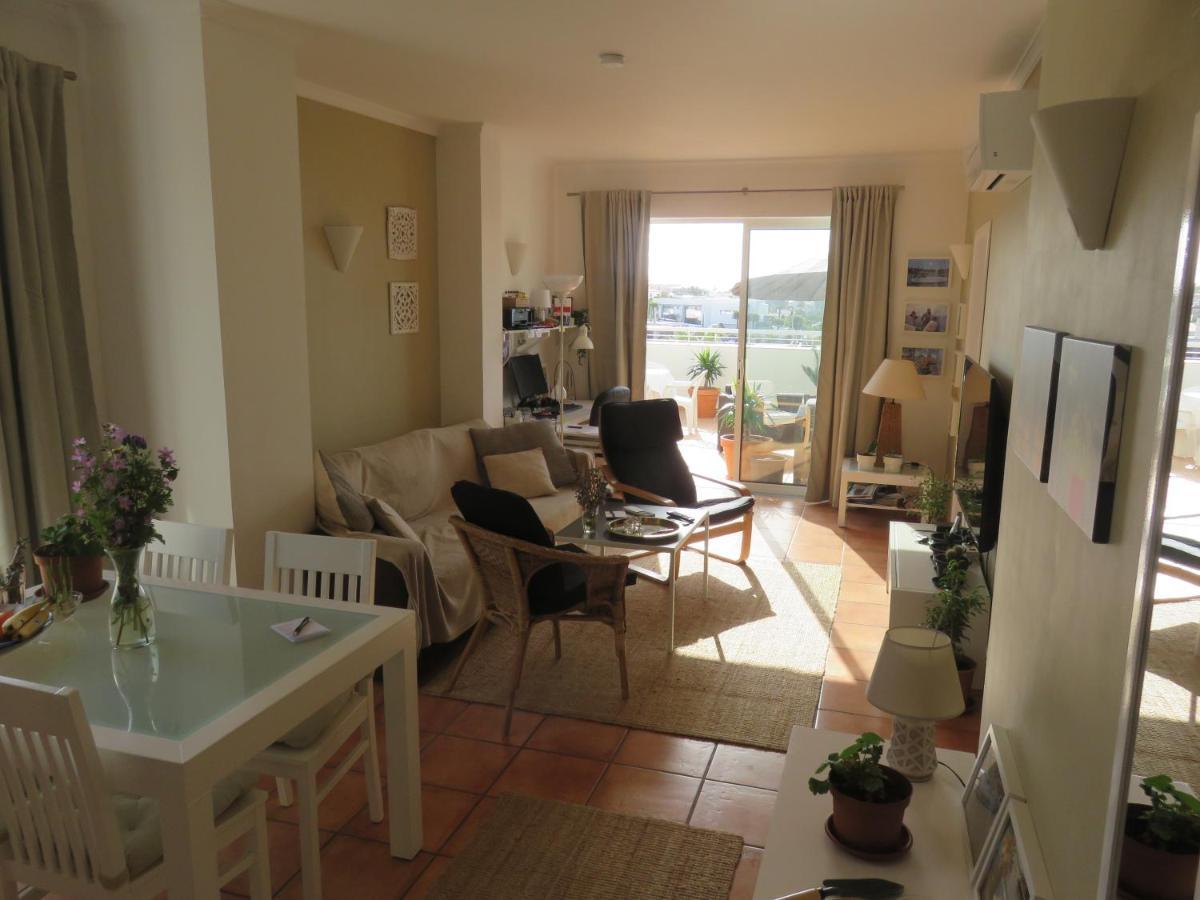 Sweden Apartment - Top Floor One Bedroom With Sea Views - Rs 拉哥斯 外观 照片