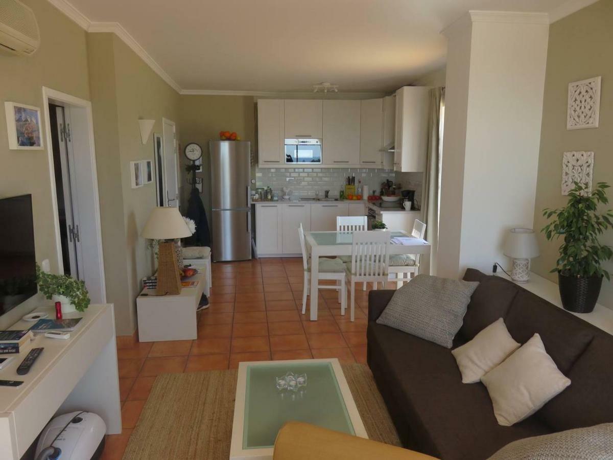 Sweden Apartment - Top Floor One Bedroom With Sea Views - Rs 拉哥斯 外观 照片